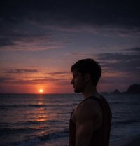 Sunny,ur partner in all and dom daddy - Acompañante masculino in Candolim, Goa Photo 1 of 9