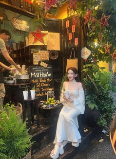 Sunny - puta in Ho Chi Minh City Photo 8 of 11