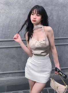 Sunny - escort in Kuala Lumpur Photo 1 of 3