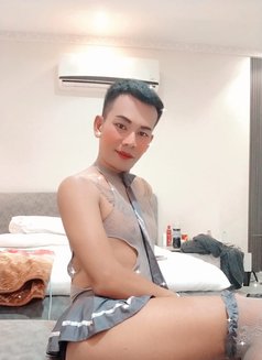 Sunnythai - Transsexual escort in Riyadh Photo 4 of 6