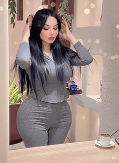 Sunra - escort in Jeddah Photo 2 of 4