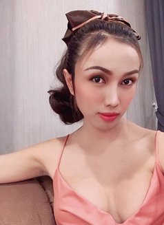 Sunshai - Transsexual escort in Phuket Photo 5 of 11