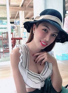 Sunshai - Transsexual escort in Phuket Photo 6 of 11