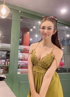 Sunshai - Transsexual escort in Phuket Photo 7 of 11