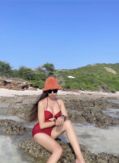 Sunshai - Transsexual escort in Phuket Photo 9 of 11