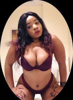 Sunshine babe - puta in Kuala Lumpur Photo 7 of 12