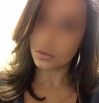 Sunshine - escort in Dammam