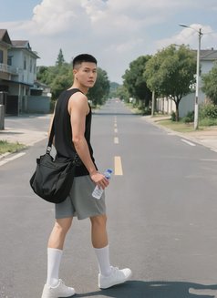 sunshine boy - Male escort in Hong Kong Photo 5 of 6