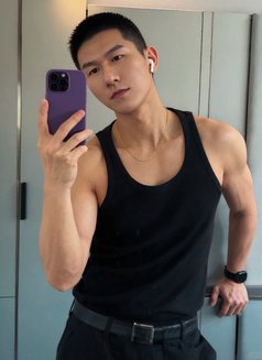 sunshine boy - Male escort in Singapore Photo 5 of 5
