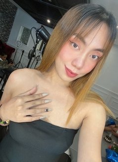 Sunshine - Transsexual escort in Manila Photo 2 of 8