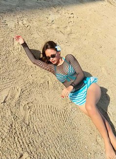 Sunshine in Call - escort in Singapore Photo 5 of 5