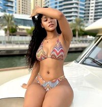 Sunshine - escort in Lomé