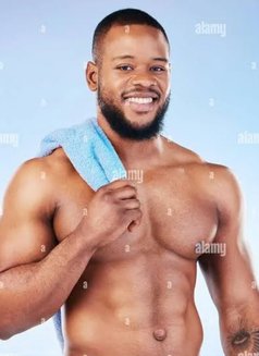 Super Fit Young African Guy Nelson - Male escort in Chennai Photo 5 of 5