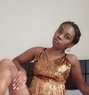 Super Hot Babe Shallom - puta in Bangalore Photo 1 of 8