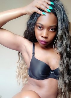Super Hot Babe Shallom - escort in Bangalore Photo 4 of 8