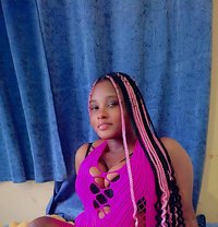 Super Hot Ella Busty Juicy Pussy Girl - puta in Pune Photo 4 of 8