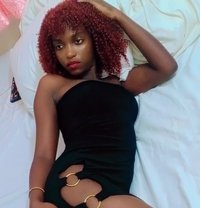 Super Sexy African Girl Shinah - puta in Bangalore Photo 1 of 4