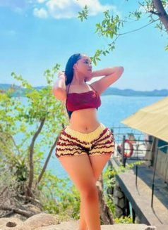Super Sweet Tight Wet Girl Barbie - puta in Kampala Photo 3 of 3