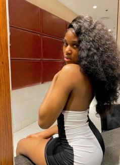 Super Sweet Tight Wet Pussy Tina - puta in Hyderabad Photo 6 of 8