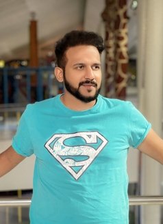 Super Topper - Acompañantes masculino in Lahore Photo 1 of 1