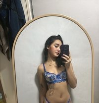 Super Young Niki - Transsexual escort in Manila