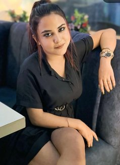 College girl suporna (independent) - puta in Kolkata Photo 3 of 4