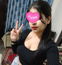 Supriya(Cam& Real ) - puta in Bangalore Photo 1 of 5