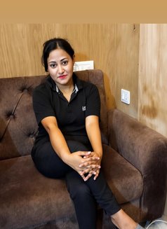 Supriya cam show & real meet - escort in Hyderabad Photo 3 of 5