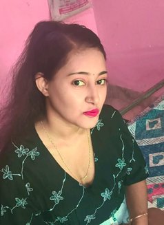 Supriya cam show & real meet - escort in Hyderabad Photo 4 of 5