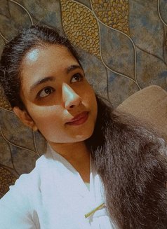 Supriya - puta in Bangalore Photo 1 of 1