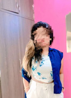 Supriya - escort in Chennai Photo 3 of 4
