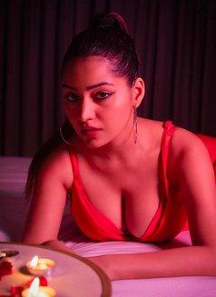 Supriya - puta in Hyderabad Photo 3 of 5