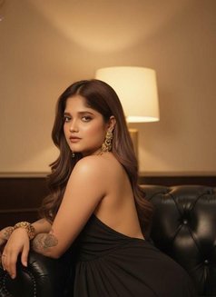 Supriya - escort in Hyderabad Photo 6 of 14