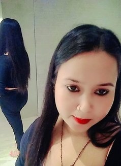 Supriya - escort in Mumbai Photo 3 of 3