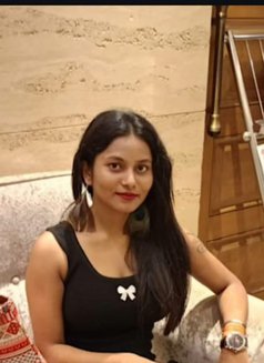 Supriya - escort in Mumbai Photo 2 of 4
