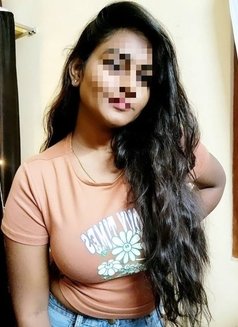 Supriya - escort in Thane Photo 3 of 3