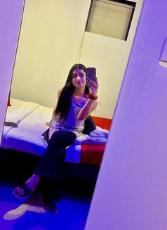 Supriya Rai shemale mumbai real meet - Transsexual escort in Mumbai Photo 8 of 9