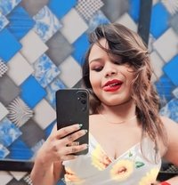 Supriya Ray - puta in Ahmedabad