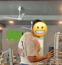 Shehan aki - Male escort in Colombo