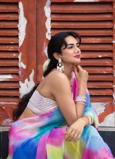 Surabhi - escort in Abu Dhabi Photo 5 of 5
