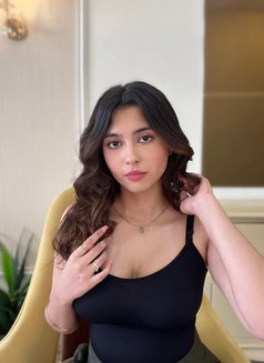 Surabhi - escort in Gurgaon Photo 2 of 3