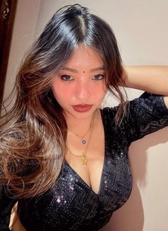 Surabhi - escort in Mumbai Photo 3 of 3