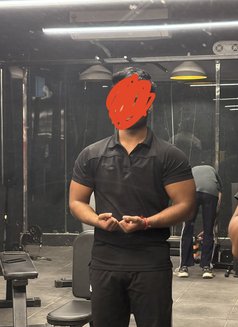 Suraj - Male escort in New Delhi Photo 7 of 10