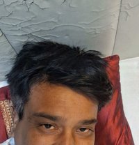Suraj Kumar - Acompañantes masculino in New Delhi