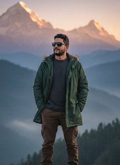Suraj - Agencia de acompañantes masculinas in Kathmandu Photo 2 of 2