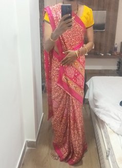 Surajauntylover - Intérprete masculino de adultos in Pune Photo 2 of 4