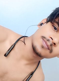 Surajit indian teen boy real meet - Male escort in Kolkata Photo 4 of 4