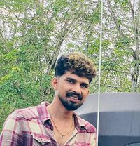 Suranga - masseur in Colombo