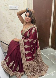 Surat Cash Payment Service - escort agency in Surat Photo 7 of 7