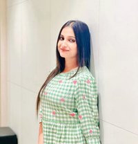 Surat Escort Real Meeting With Genuine - puta in Surat Photo 1 of 3